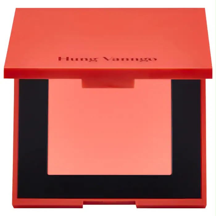 HUNG VANNGO BEAUTY  Very Beautiful Matte Velvet Blush - born from beauty